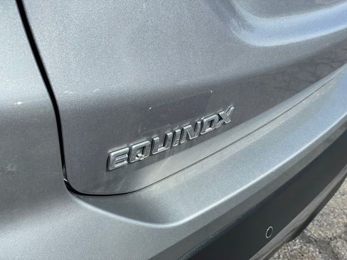 Used 2024 Chevrolet Equinox LT image 34