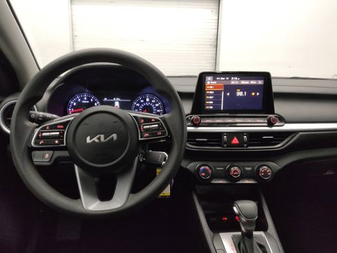 Used 2024 Kia Forte LXS image 22