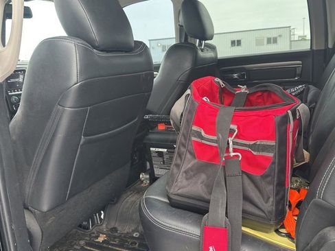 Used 2018 RAM 2500 Laramie w/ Sport Appearance Group image 10