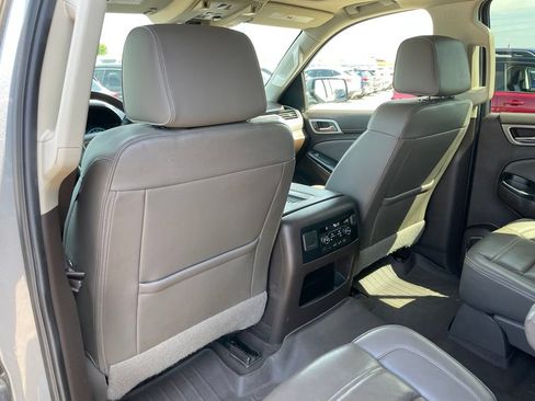 Used 2020 GMC Yukon XL Denali w/ Open Road Package AWD/4WD image 48