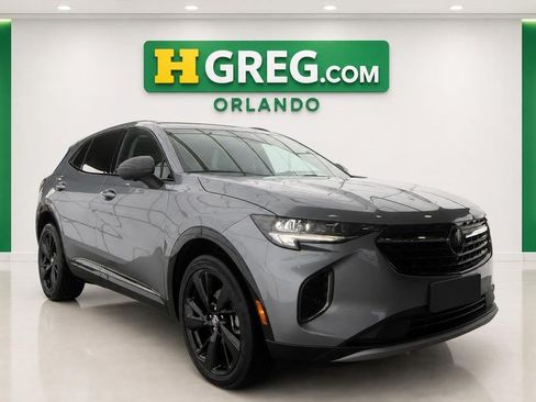 Used 2022 Buick Envision Essence w/ Technology Package I FWD image 4