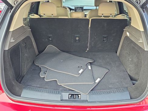 Used 2021 Lincoln Corsair FWD image 6