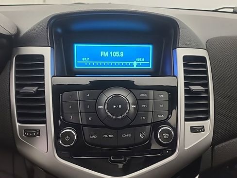 Used 2015 Chevrolet Cruze LT w/ Sun And Sound Package FWD image 30