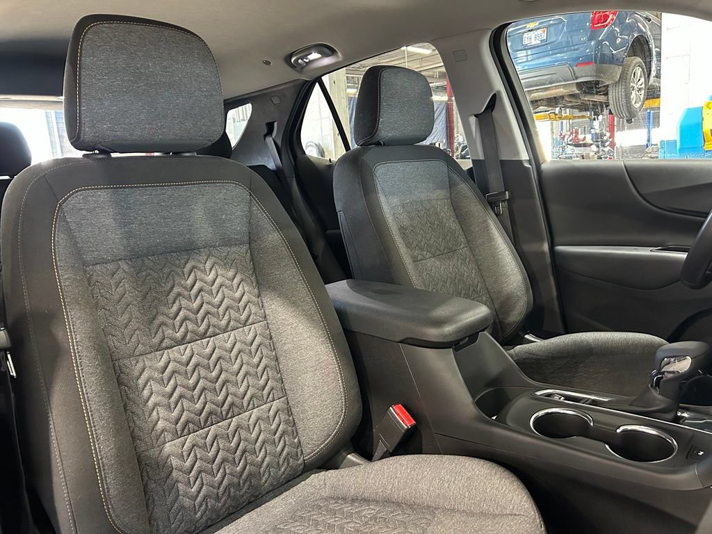 Used 2022 Chevrolet Equinox LT FWD image 37