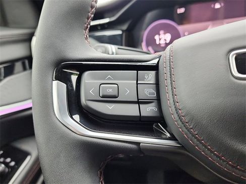 Used 2025 Jeep Wagoneer S Limited image 28