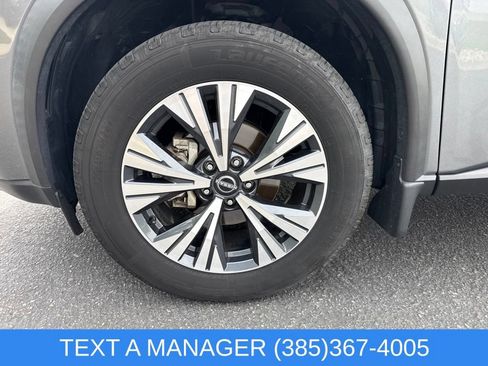 Used 2023 Nissan Rogue SV w/ SV Premium B Package AWD/4WD image 9