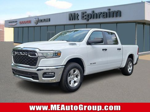 New 2025 RAM 1500 Big Horn AWD/4WD image 1