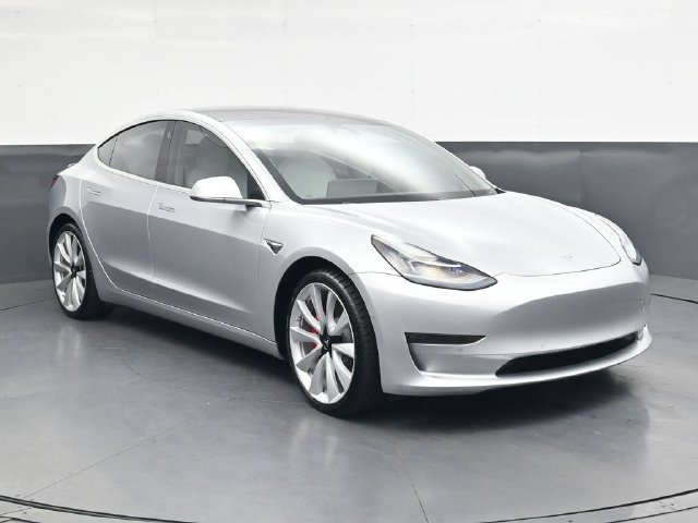 Used 2018 Tesla Model 3 Performance AWD/4WD image 2