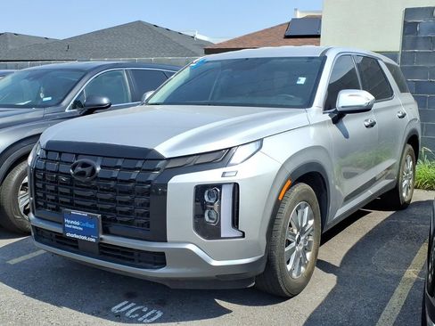 Used 2025 Hyundai Palisade SE FWD image 1