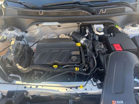 Used 2025 Buick Envista Sport Touring image 30