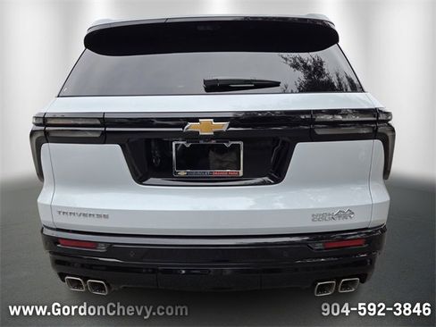 New 2026 Chevrolet Traverse High Country image 5