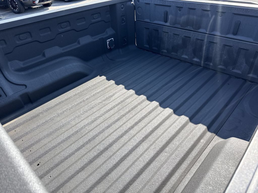 Used 2023 GMC Canyon AT4 w/ AT4 Premium Package AWD/4WD image 25