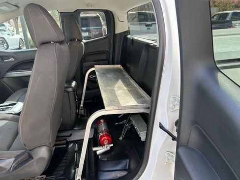 Used 2020 Chevrolet Colorado LT w/ Safety Package image 26