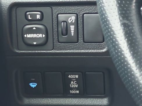 Used 2016 Toyota 4Runner SR5 image 23