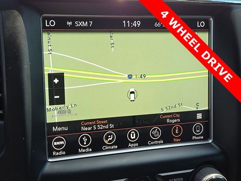 Used 2018 Jeep Grand Cherokee Altitude AWD/4WD image 17