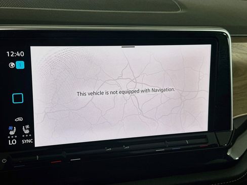 Used 2025 Volkswagen Atlas SE FWD image 22