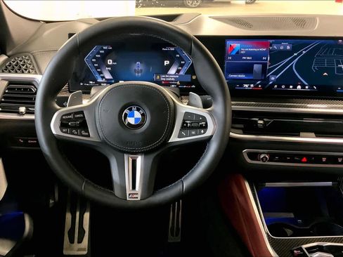 Used 2026 BMW X6 M60i image 6