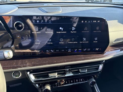 New 2026 Chevrolet Traverse RS image 13