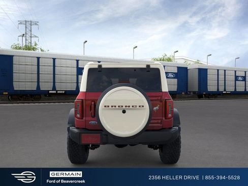 New 2026 Ford Bronco Outer Banks image 5