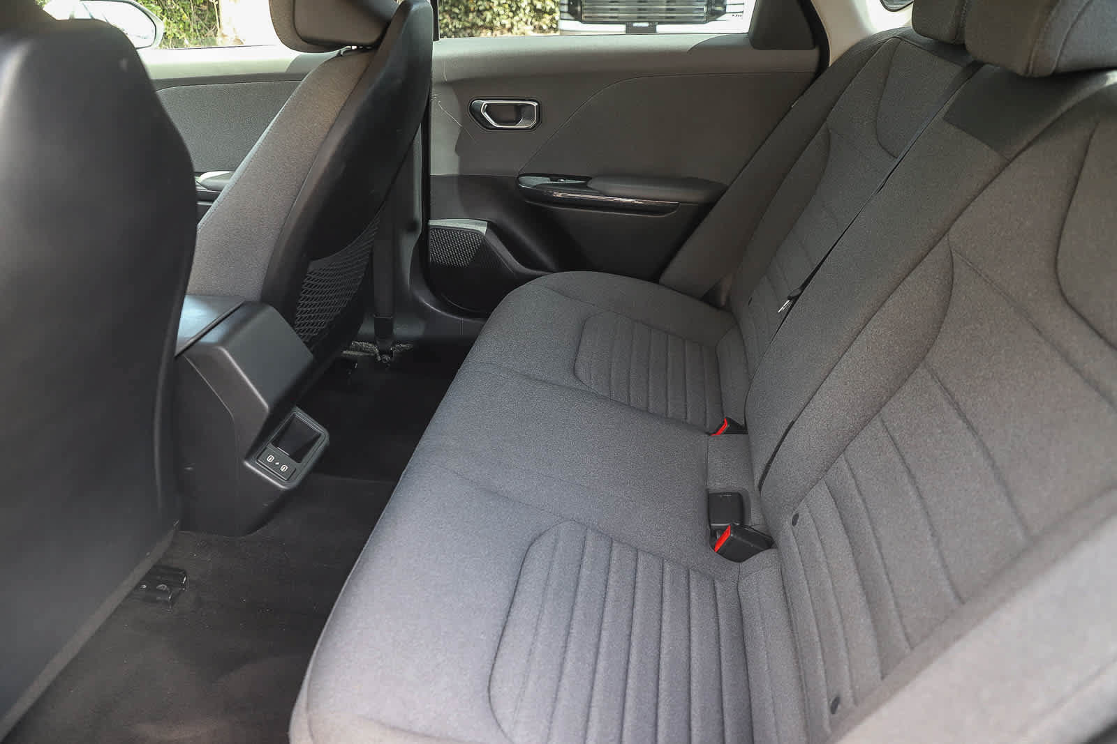 Used 2025 Kia K4 EX FWD image 18