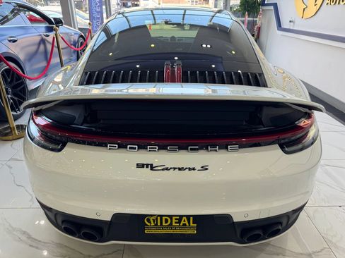 Used 2024 Porsche 911 Carrera S RWD image 6