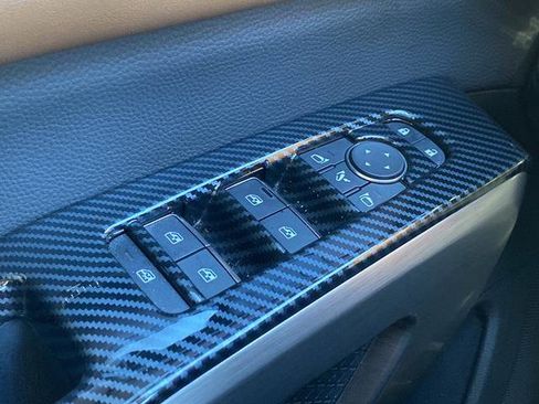 Used 2024 Nissan Pathfinder Platinum w/ Cargo Package image 30