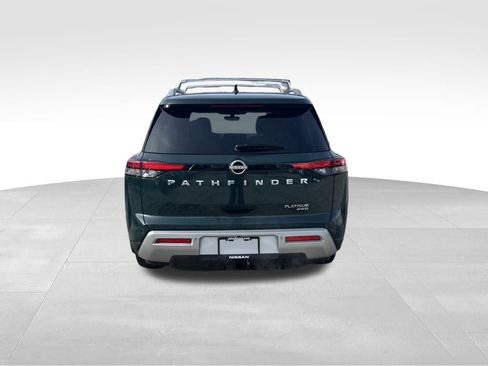 Certified 2023 Nissan Pathfinder Platinum w/ Cargo Package image 4