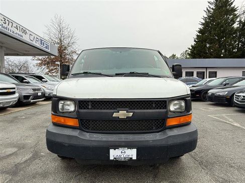 Used 2014 Chevrolet Express 1500 AWD image 2