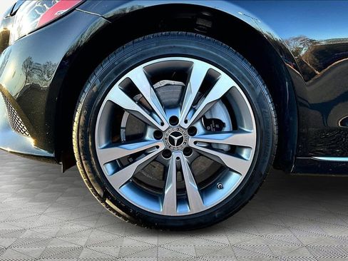 Used 2019 Mercedes-Benz C 300 4MATIC Sedan image 21
