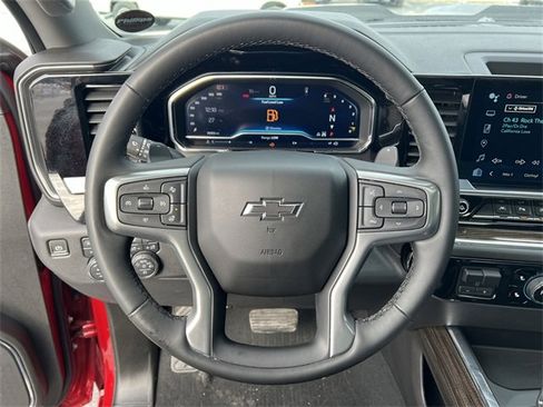 Certified 2024 Chevrolet Silverado 1500 LT Trail Boss w/ Convenience Package II image 11