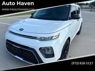 Used 2020 Kia Soul LX image 1