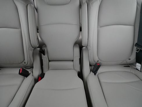 Certified 2026 Honda Odyssey EX-L image 13