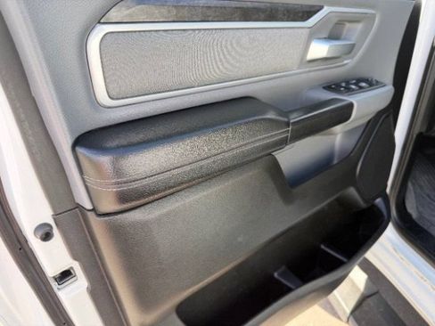 Used 2022 RAM 1500 Lone Star AWD/4WD image 21