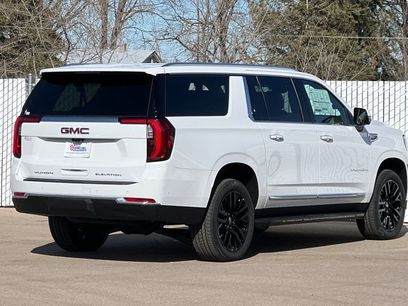 New 2026 GMC Yukon XL Elevation w/ Elevation Premium Package