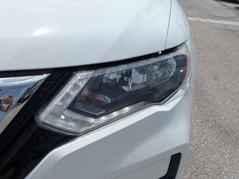 Used 2018 Nissan Rogue S FWD image 10