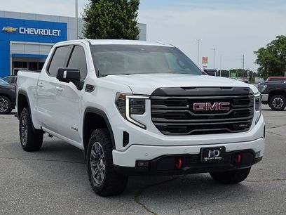 Used 2025 GMC Sierra 1500 AT4