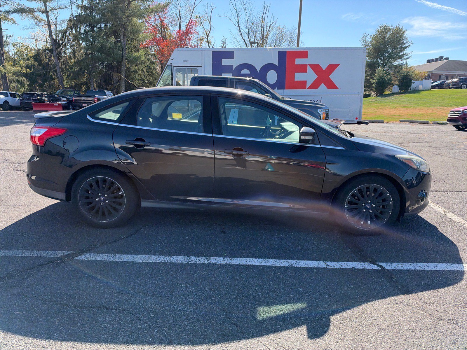 Used 2012 Ford Focus Titanium FWD image 4
