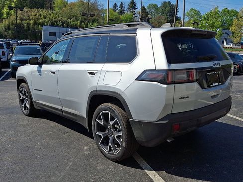 New 2026 Jeep Cherokee Overland AWD/4WD image 4