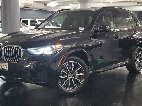 Used 2022 BMW X5 xDrive40i w/ M Sport Package AWD/4WD image 35