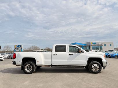 Used 2017 GMC Sierra 3500 4x4 Crew Cab