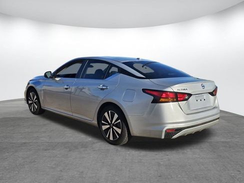 Used 2021 Nissan Altima 2.5 SV image 6