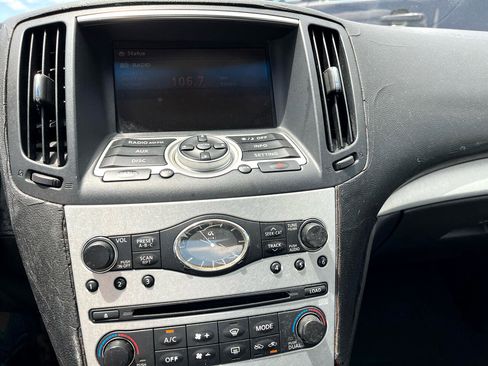 Used 2009 INFINITI G37 Journey image 13