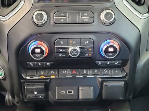 Used 2022 GMC Sierra 2500 Denali image 21