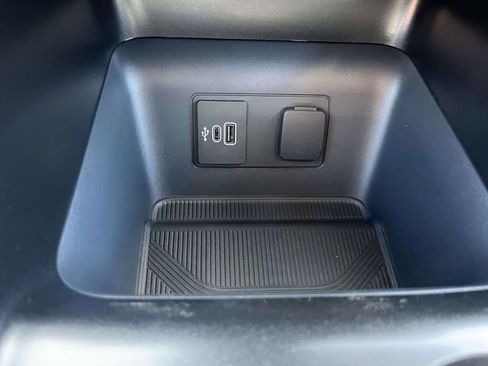 New 2026 Ford Explorer Active AWD/4WD image 13