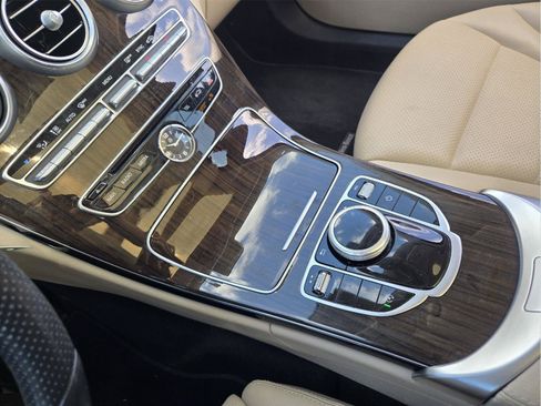 Used 2017 Mercedes-Benz C 300 Sedan image 18