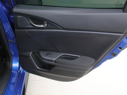 Used 2018 Honda Civic Sport image 25