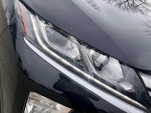 Used 2018 Mitsubishi Eclipse Cross ES image 28