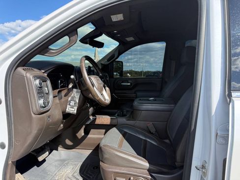 Used 2020 GMC Sierra 2500 Denali w/ Denali Ultimate Package AWD/4WD image 10
