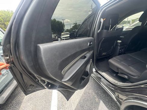 Used 2015 Dodge Durango SXT RWD image 28