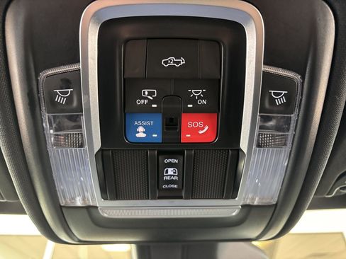 Used 2025 RAM 1500 Lone Star AWD/4WD image 20